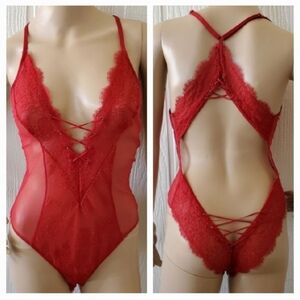 🖤 VICTORIA'S SECRET BLACK LACE-UP MESH/LACE CUT-OUT BACK TEDDY 🖤